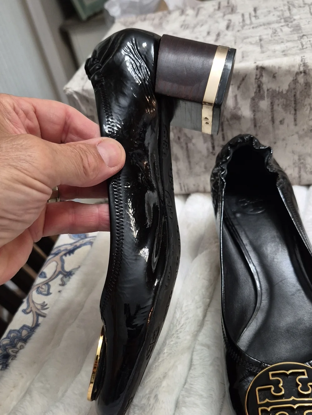 TORY BURCH Amy Black Patent Leather Slip On Pumps Sz 9 M